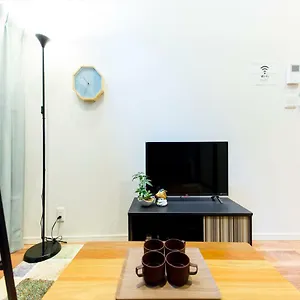 アパート Trip Pod Higashi-hie